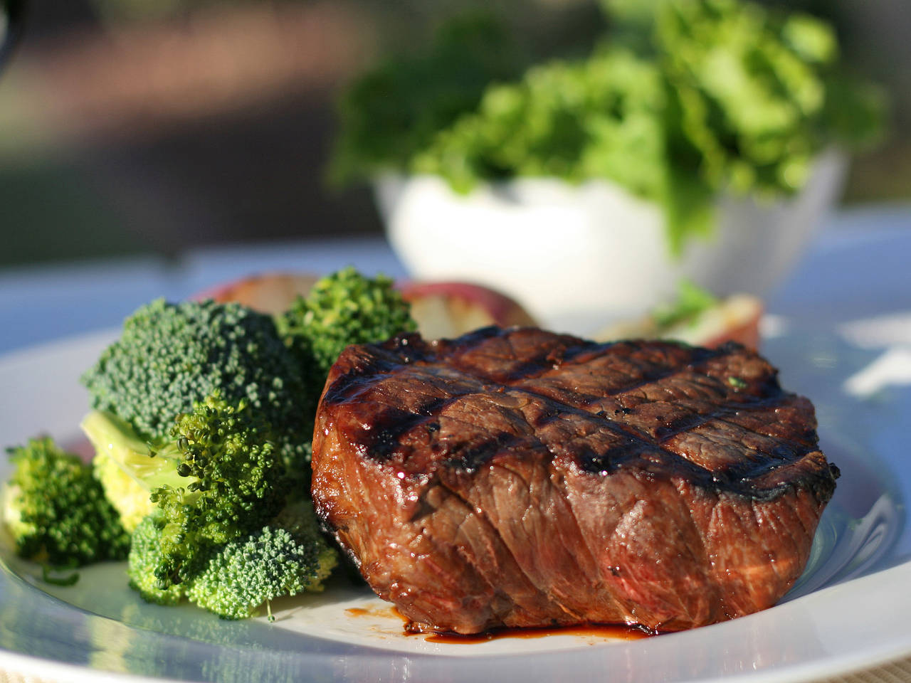 Essen und Trinken Fotografie von Citysam  Typisch australisch: Fleisch und 